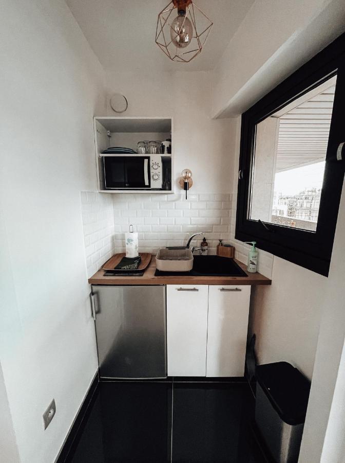 Beautiful Modern Fully Furnished Studio لوفالوا بيريه المظهر الخارجي الصورة