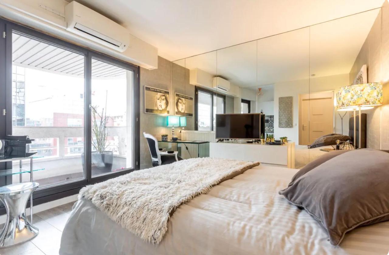 Beautiful Modern Fully Furnished Studio لوفالوا بيريه المظهر الخارجي الصورة