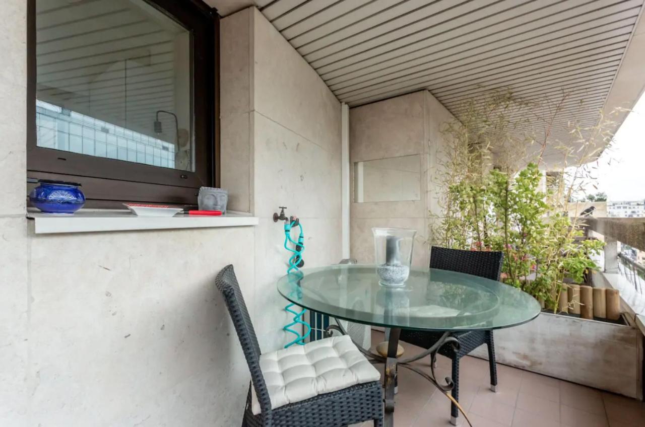 Beautiful Modern Fully Furnished Studio لوفالوا بيريه المظهر الخارجي الصورة